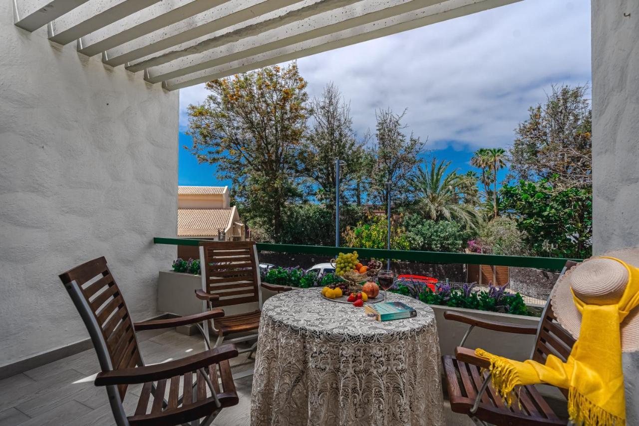 Cozy Apartments - 150 Meters From The Beach, Free Wi-Fi Playa de las Americas  Bagian luar foto