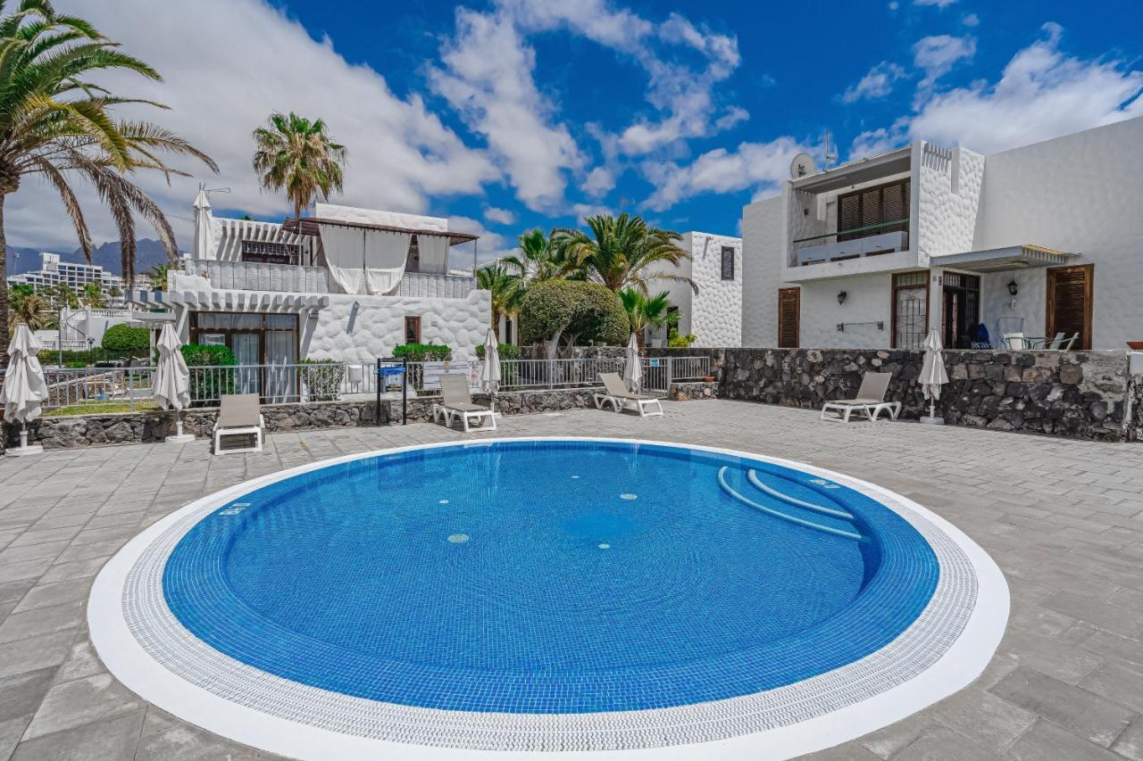 Cozy Apartments - 150 Meters From The Beach, Free Wi-Fi Playa de las Americas  Bagian luar foto