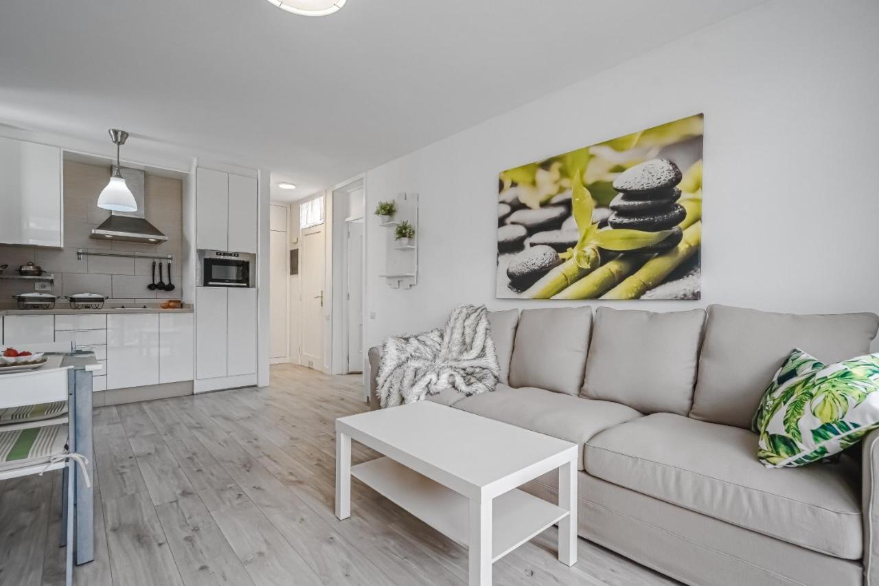 Cozy Apartments - 150 Meters From The Beach, Free Wi-Fi Playa de las Americas  Bagian luar foto