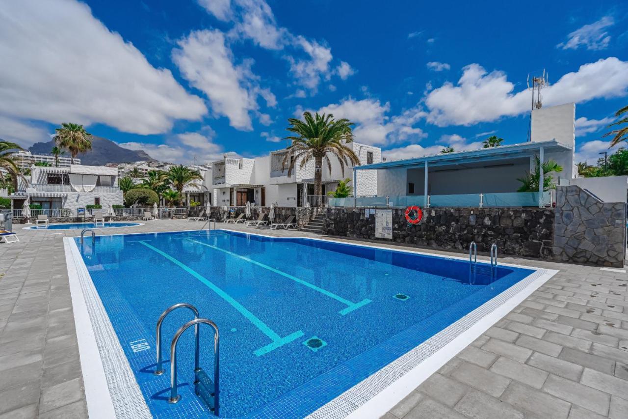 Cozy Apartments - 150 Meters From The Beach, Free Wi-Fi Playa de las Americas  Bagian luar foto